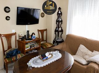 Flat in Hospital. Piso en venta en avda. andalucía, 4 dormitorios.