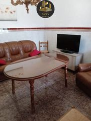 Casa a Higuera de Calatrava. Casa en venta en higuera de calatrava, 5 dormitorios.