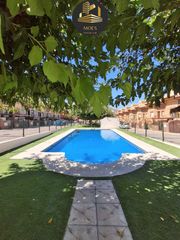 Casa adossada a Guardia de Jaén (La)