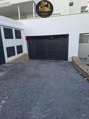 Aparcament cotxe a Torreblanca del Sol