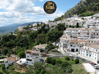 Chalet in El Faro de Calaburra - Chaparral. Chalet en venta en mijas costa, 3 dormitorios.