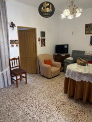 Casa in Cárcheles. Casa en venta en carchelejo, 4 dormitorios.