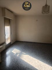 Pis a Torredelcampo. Piso en venta en centro, 3 dormitorios.