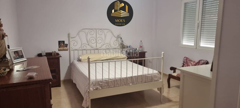 Foto 4c2004bf-b8f4-4124-8144-967a48a3e745. Casa amb aparcament piscina a Martos