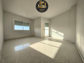 Appartement à Mengíbar. Piso en venta en mengíbar, 3 dormitorios.
