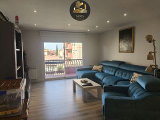 Appartement à Avda de Madrid - Pº de la Estación. Piso en venta en linares, 2 dormitorios.