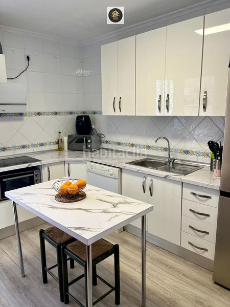 Foto 9325ef0b-79e2-489e-8415-680e4187d787. Piso  en venta , 3 dormitorios. en Martos