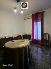 Flat in Ctra. Circunvalación - La Magdalena. Piso en venta en casco antiguo, 2 dormitorios.