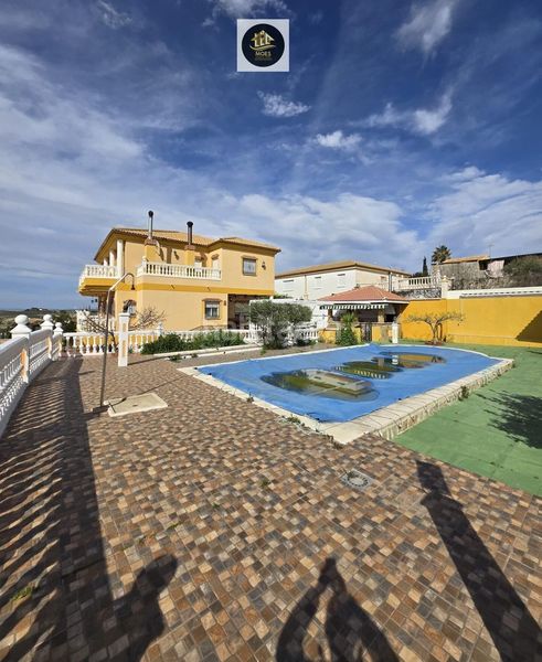 Foto e84b017e-f47f-464a-ade2-fccf53307f9d. Xalet amb calefacció piscina a Puente Tablas - Puente Nuevo - Cerro Molina Jaén