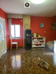 Haus in Ctra. Circunvalación - La Magdalena. Casa en venta en jaén, 3 dormitorios.