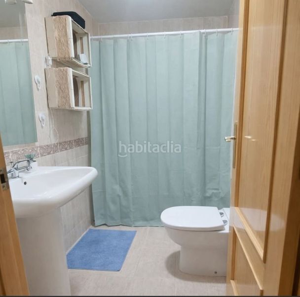 Foto a0af123d-bdb5-4d98-9282-95c42f253f52. Pis amb calefacció aparcament piscina a Martos