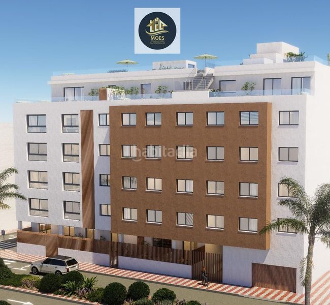 Foto 55623dfc-d99b-4ed7-a7dc-f519f6bb08eb. Pis a Roquetas pueblo Roquetas de Mar