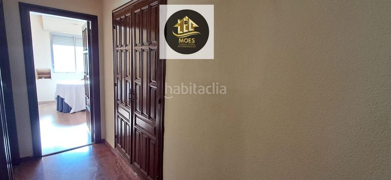 Foto 104b56ba-c4f7-40b1-88f5-5474cb088418. Pis amb calefacció aparcament a Avda de Madrid - Pº de la Estación Jaén