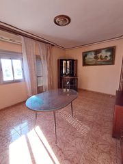 Haus in Arrayanes. Casa en venta en linares, 9 dormitorios.