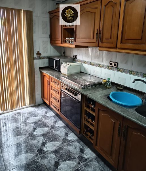 Foto 35ea28d0-62b2-4e73-8465-9f67002560bc. Xalet amb calefacció piscina a Renfe - Bulevar 1ª y 2ª Fase Jaén