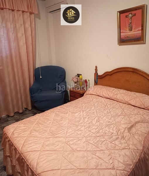 Foto b00f5865-b5d9-400e-8883-f420deebc6ec. Xalet amb calefacció piscina a Renfe - Bulevar 1ª y 2ª Fase Jaén