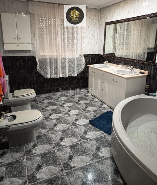 Foto d6e8dad5-0c42-4795-a9ea-052baabca275. Xalet amb calefacció piscina a Renfe - Bulevar 1ª y 2ª Fase Jaén