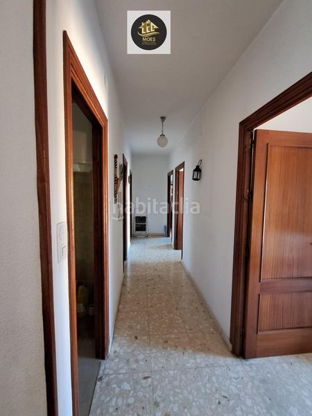 Foto e5462f1c-db4b-40c4-8eff-6112581ec216. Casa a Centro ciudad Linares