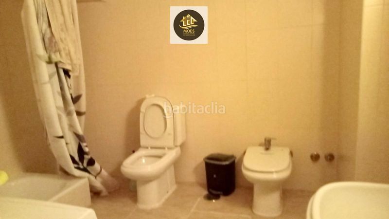 Foto 527d2668-bc3e-4735-8688-7a7b0e45e4f1. Pis amb calefacció a Ctra. Circunvalación - La Magdalena Jaén