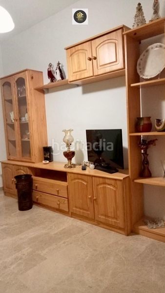 Foto b665169e-7f6e-41ed-a286-3f214b29dcd9. Pis amb calefacció a Ctra. Circunvalación - La Magdalena Jaén