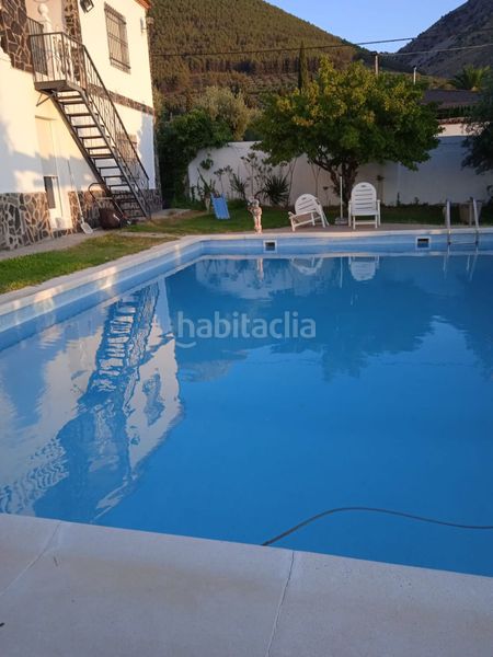 Foto b89d5d84-59c7-4433-8656-22fd457512e5. Xalet amb aparcament piscina a Jamilena