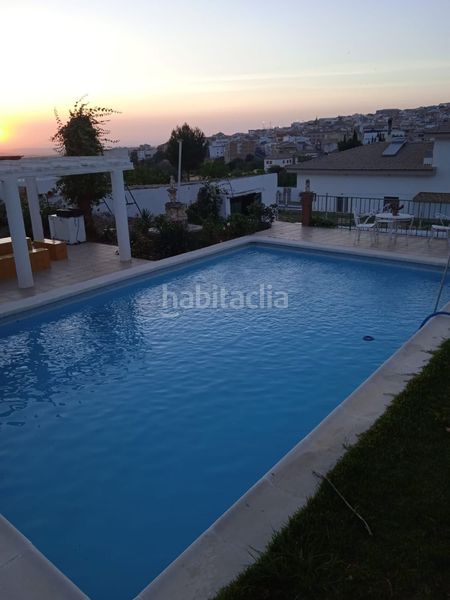 Foto e4b76a09-82d6-4e7a-98f6-941db97ff05e. Xalet amb aparcament piscina a Jamilena