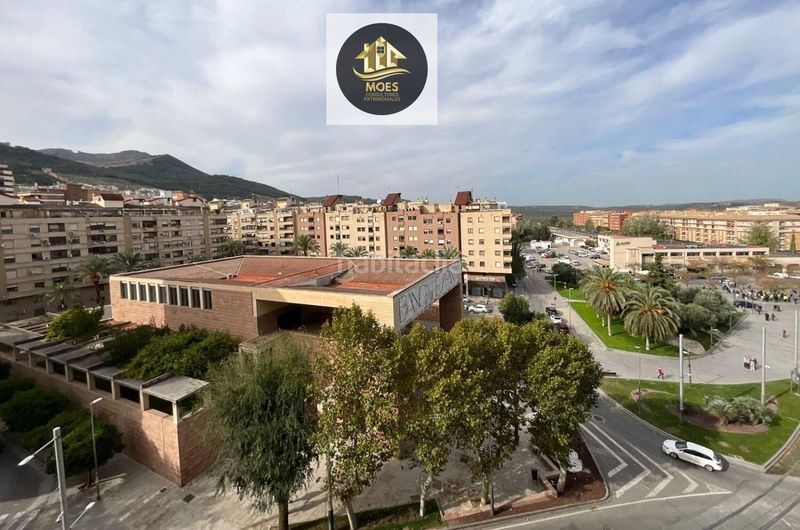 Foto f9d6aa42-413d-4ff1-b068-ff54aa5279b4. Pis amb aparcament a Avda de Madrid - Pº de la Estación Jaén