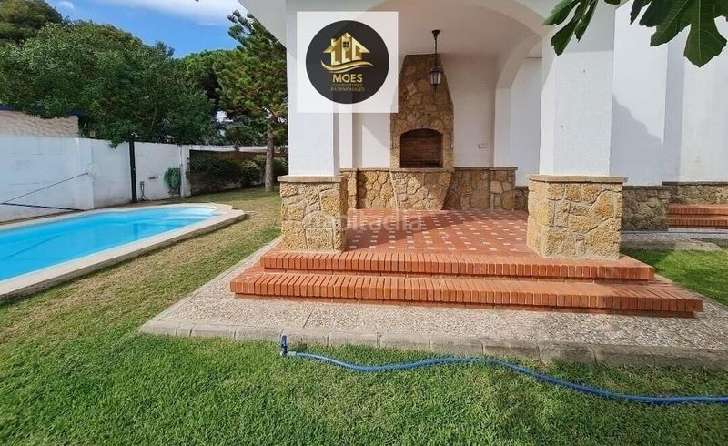 Foto 1149e7ee-697e-446e-8e17-6a941d89d870. Casa amb piscina a Aguadulce - Almadraba - Punta Candor Rota