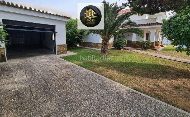 Foto d69ccbc8-b9df-4e23-9eba-d12addaf3723. Casa amb piscina a Aguadulce - Almadraba - Punta Candor Rota