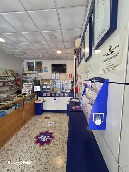 Foto bb2a330d-c551-4400-96a3-c56cb5f05f6b. Local comercial a El Valle - Universidad Jaén