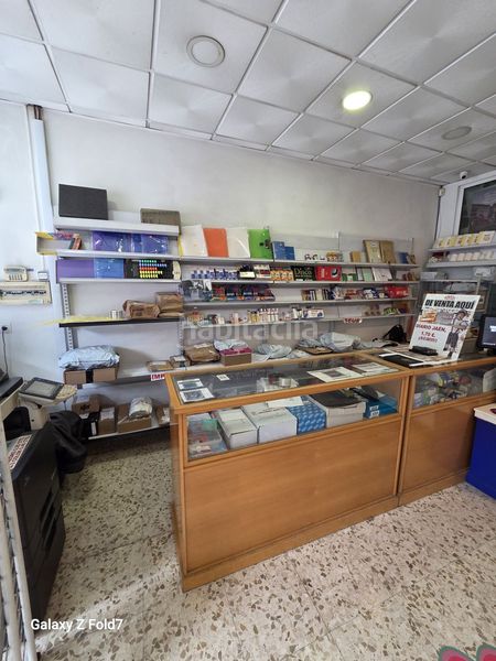 Foto d46d8ec9-40ea-4354-ae3e-825359463348. Local comercial a El Valle - Universidad Jaén