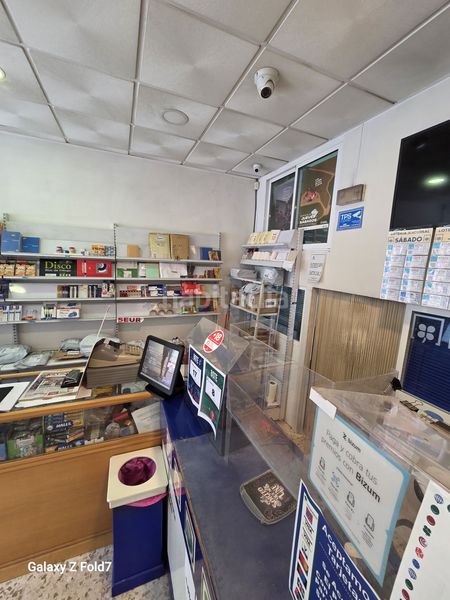 Foto e3c2cc6c-0edd-487e-a22b-dd88cc6c6467. Local comercial a El Valle - Universidad Jaén