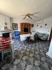 Chalet in Puente Jontoya - Puente de la Sierra - El Arroyo. Chalet en venta en afueras de jaén  puente jontoya, 4 dormitorio