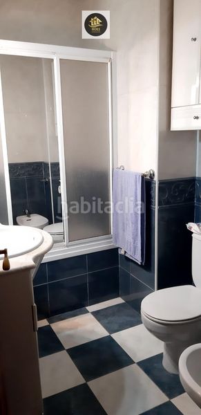 Foto b9a7286b-5e68-4b0d-b074-846ce383dee4. Casa amb calefacció a Linarejos Linares
