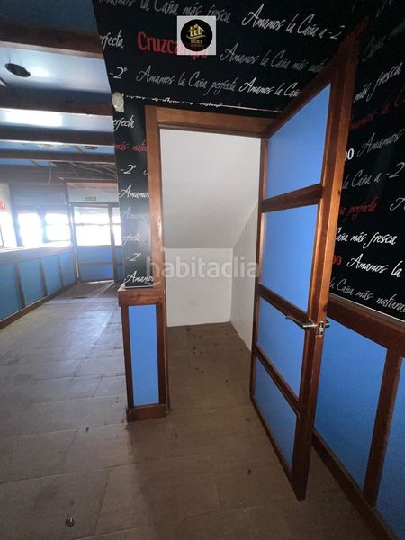 Foto 4cc7cef7-a030-4373-aaab-95445d4bb728. Local comercial a Santa Isabel Jaén