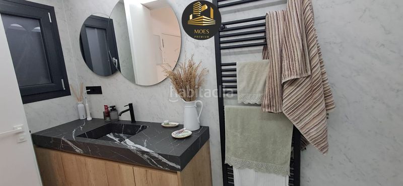 Foto 1b5b67dd-1300-4e13-8615-1469b5e39965. Casa amb calefacció a Peñamefecit - Avda Barcelona Jaén