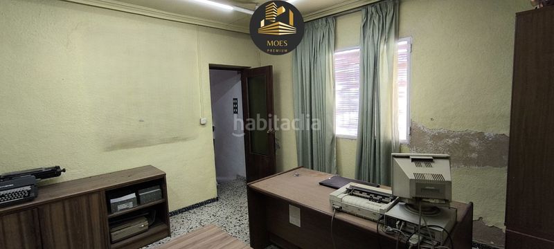 Foto 257f75bb-b144-40a5-abf9-9bc0e8d1bea1. Casa amb aparcament a Rus