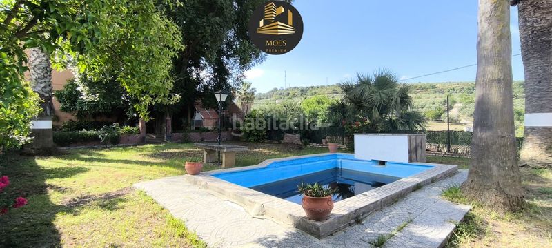 Foto 3b457356-3839-4251-a535-d25f21212c60. Casa amb aparcament a Rus