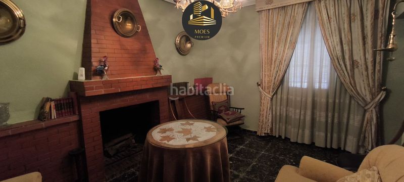 Foto 4a60d796-32fd-495e-af54-db9f1da0d786. Casa amb aparcament a Rus