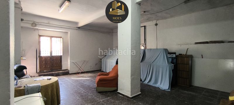Foto cd73e0b3-ae4f-4f1f-a893-a11f18bc2568. Casa amb aparcament a Rus