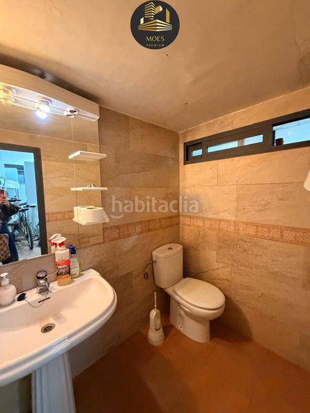 Foto acee5432-7c71-4456-aa08-16bd775c5b1e. Pis amb calefacció aparcament a Huelma