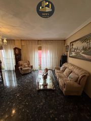 Casa in Ctra. Circunvalación - La Magdalena. Casa en venta en casco antiguo  san juan, 4 dormitorios.