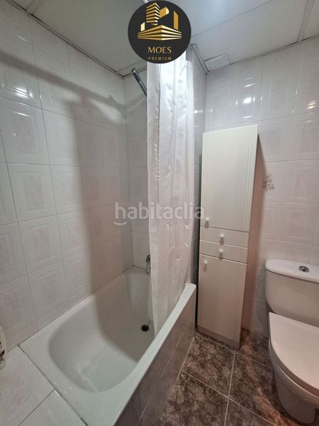 Foto ba75d4ef-3762-4e2e-bf0e-f4f33a883f1b. Casa amb calefacció a Centro ciudad Linares