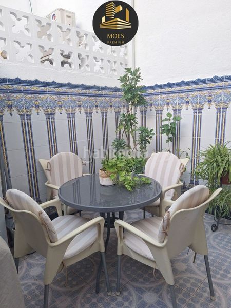 Foto e48bf3d1-9e5d-48cb-83c3-f1c591c121d1. Casa amb calefacció a Centro ciudad Linares