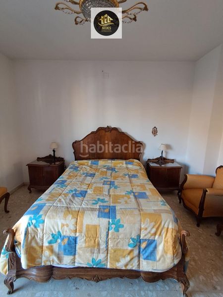 Foto 913c807d-a14e-493b-ac23-146ea8beda26. Casa amb aparcament a Centro ciudad Linares