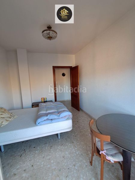 Foto da7198e0-6135-490e-bc0f-484ae21797ef. Casa amb aparcament a Centro ciudad Linares