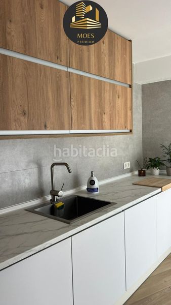 Foto ebb21c8a-39a1-4e6f-8578-48e109f50ba1. Casa amb calefacció a Villares (Los)