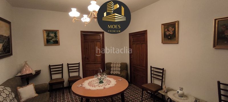 Foto 07279190-7c32-4270-ae6a-1fde150dc770. Casa a Úbeda