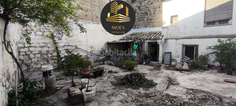 Foto 760066dd-416c-4113-98d9-d0a8f652a366. Casa a Úbeda