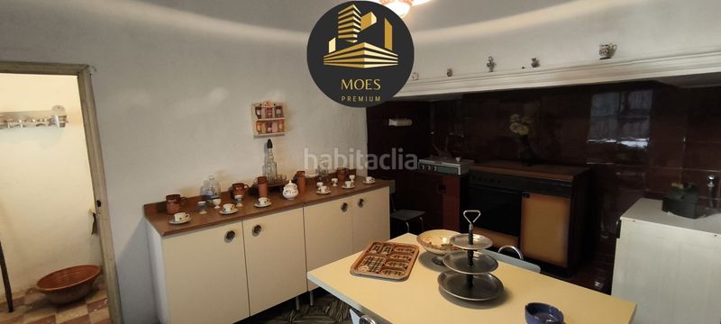 Foto b146b06d-663a-4c3f-9ef0-0b9662302f0c. Casa a Úbeda